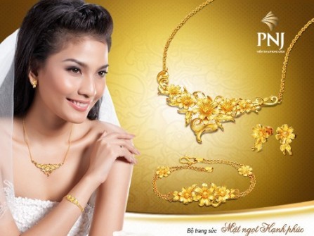 PNJ giới thiệu BST Trang sức cưới 2012 Hạnh Phúc Vàng