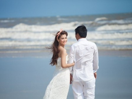 Để chụp hình cưới đẹp tại biển Hồ Cốc 
