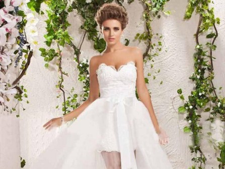 Những chiếc váy cưới đẹp ngất ngây cho mùa cưới 2015