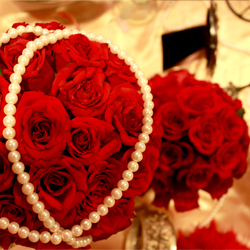 Sức hút từ trang trí tiệc cưới bằng hoa hồng đỏ