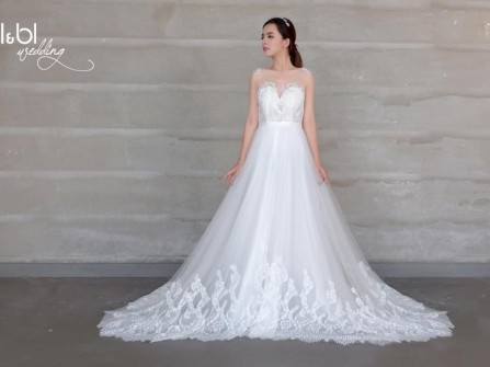 Ưu đãi giảm 50% giá thuê cho khách hàng may váy tại L&BL Wedding