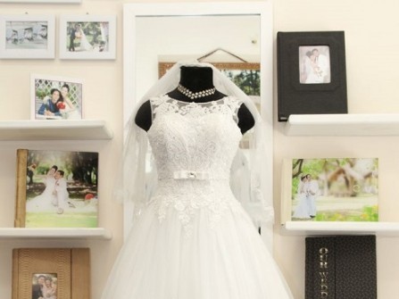 Khuyến mãi chụp ảnh cưới và cho thuê áo cưới