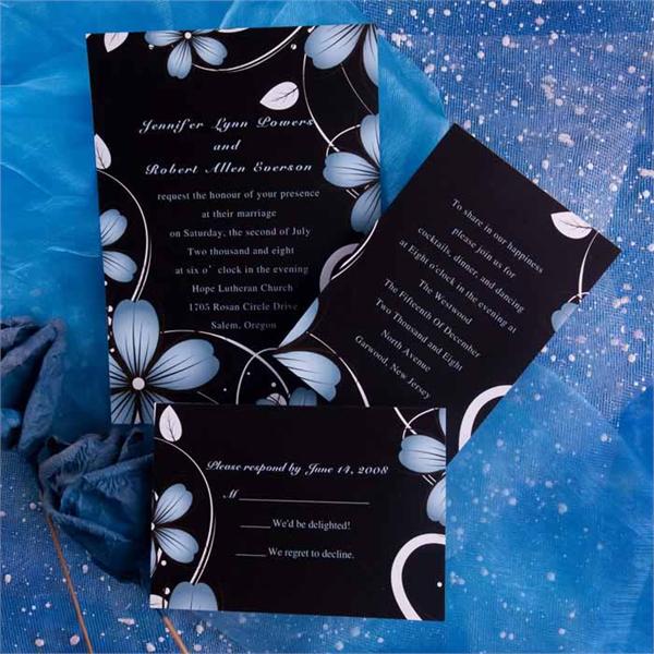 Thiệp cưới đẹp màu đen in hoa