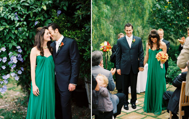 Váy cưới màu xanh ngọc lục bảo dáng suôn dài