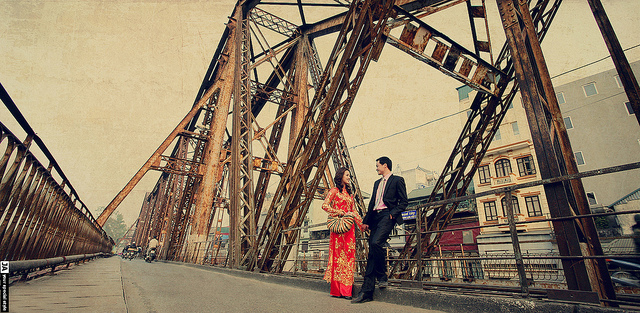 Địa điểm chụp ảnh cưới - Cầu Long Biên, Hà Nội
