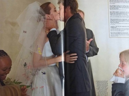 Những hình ảnh hiếm hoi về lễ cưới Brad Pitt, Angelina Jolie