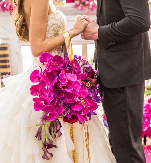 Hoa cưới cầm tay độc đáo được kết từ hoa lan