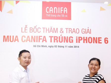 Khách hàng may mắn trúng Iphone 6 từ CANIFA