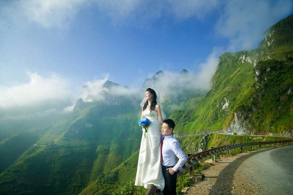 Địa điểm chụp ảnh cưới: Đèo Hải Vân, Đà Nẵng