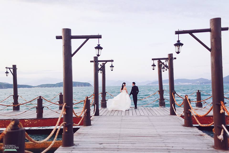 Địa điểm chụp ảnh cưới: Cầu cảng đảo Hòn Tằm, Nha Trang