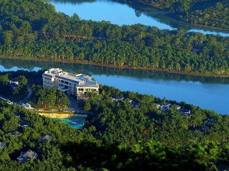 Đà Lạt Edensee Lake Resort & Spa