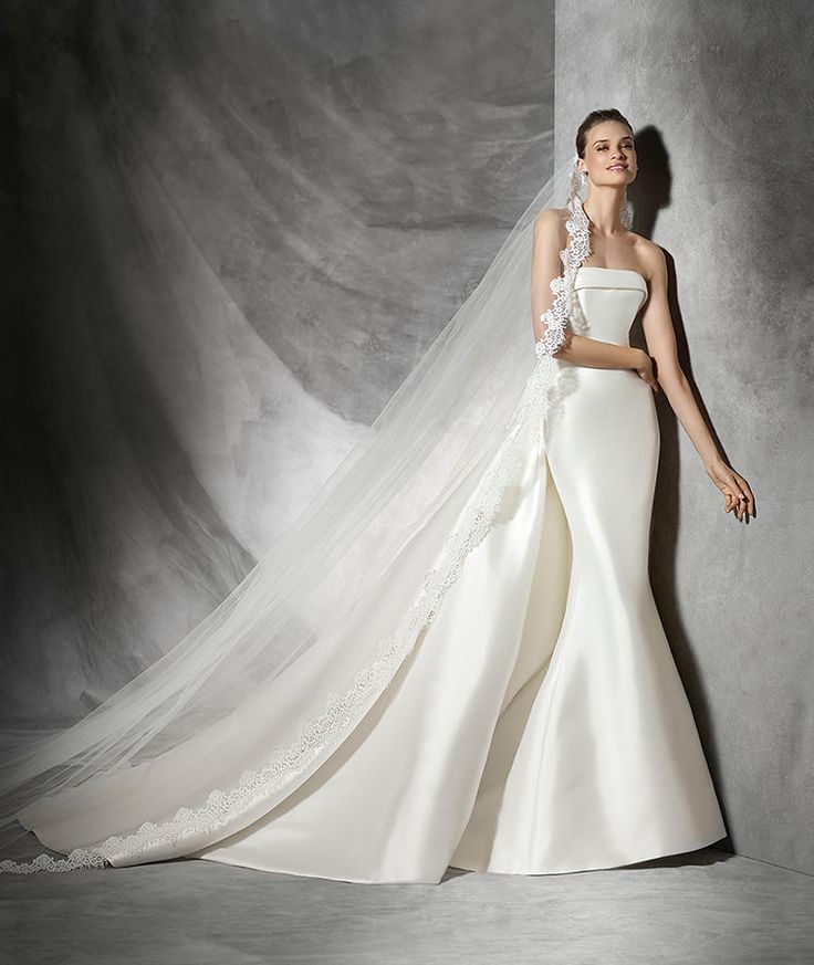 Váy cưới đẹp dáng đuôi cá, phong cách đơn giản