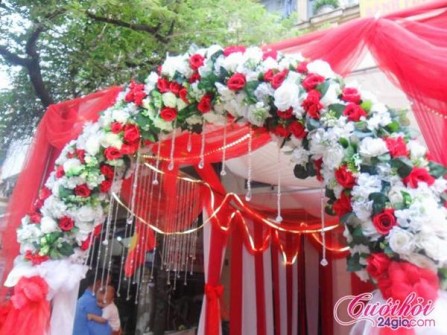Cổng hoa cưới