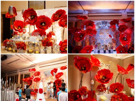 Tiệc cưới lãng mạn với sắc hoa anh túc đỏ của Vân Trang