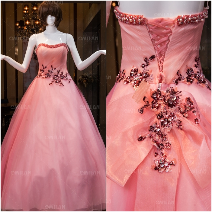 Váy cưới đẹp màu hồng ngọt ngào kết đá tinh tế