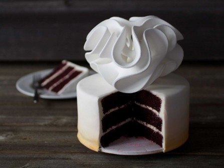 Bánh cưới đẹp với Cake Topper in 3D