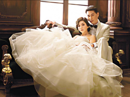 Ngắm váy cưới thương hiệu Vera Wang lộng lẫy của sao Hoa ngữ