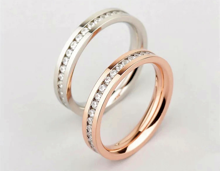 Cặp nhẫn cưới đẹp vàng trắng và vàng hồng đính đá tinh tế