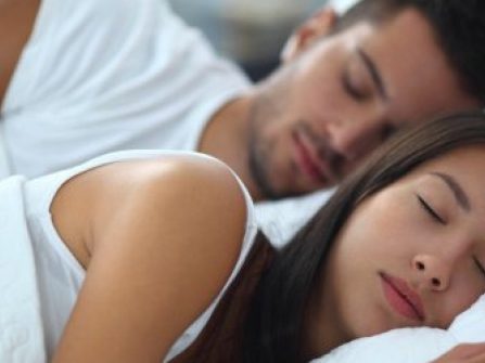 Chọn nệm tốt để bảo vệ sức khoẻ trong giấc ngủ