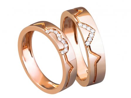 Nhẫn cưới đẹp chất vàng hồng chạm khắc và đính đá tinh xảo