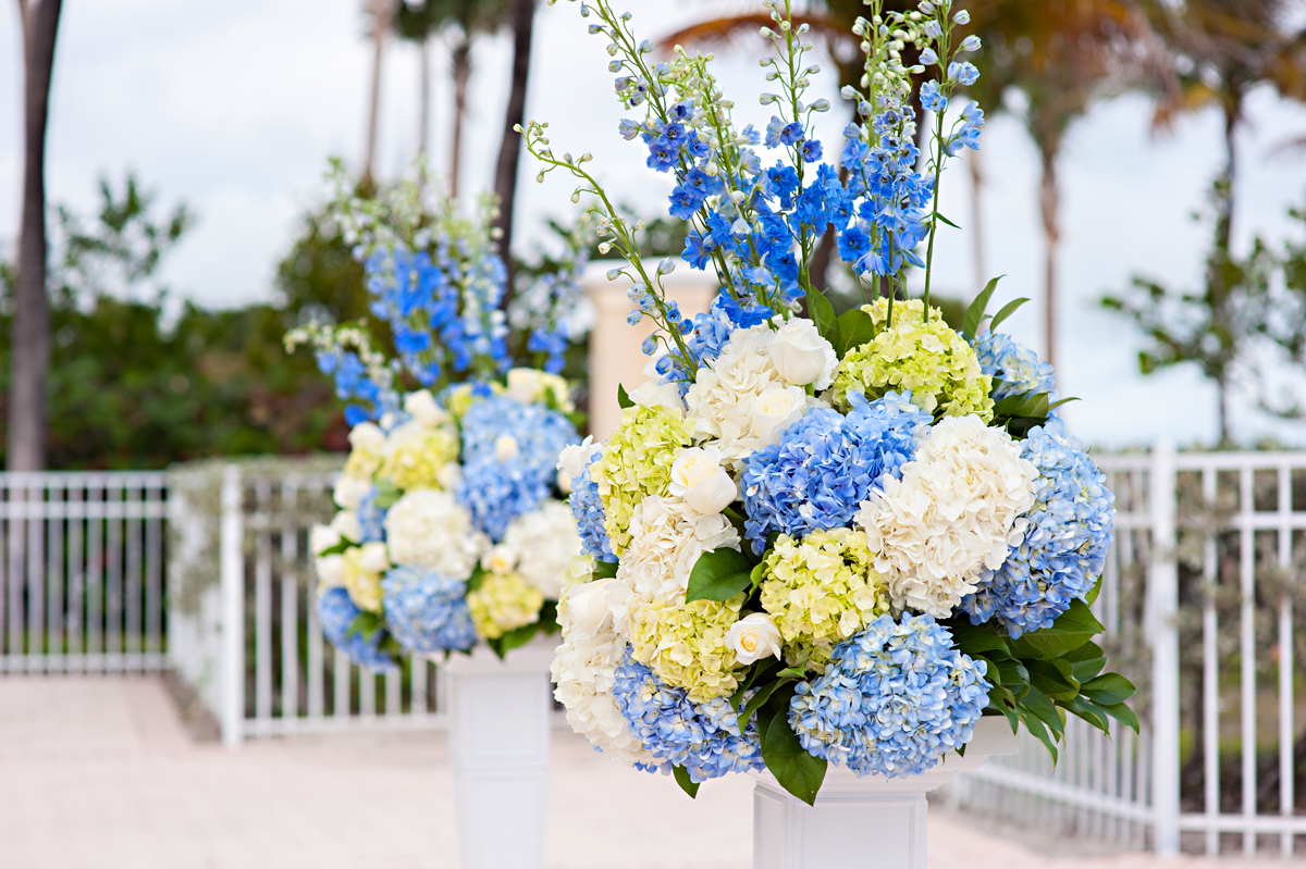 hoa cưới cẩm tú cầu trắng xanh 5