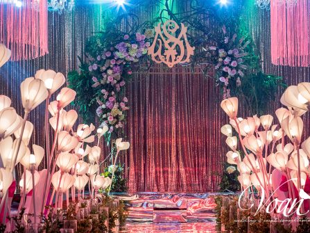 Xu hướng trang trí tiệc cưới với tông màu hồng phấn Xuân Hè 2017