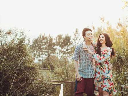 Ảnh cưới ngoại cản pre wedding chụp tại bãi đá sông Hồng