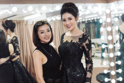 Người phụ nữ phía sau top váy cưới tuyệt đẹp của dàn mỹ nhân Việt