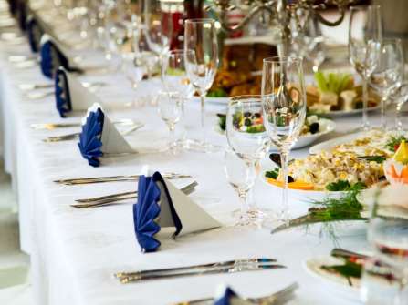 5 tiêu chí “vàng” bạn cần biết khi chọn nhà hàng tiệc cưới