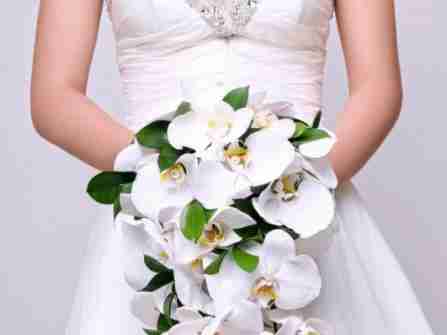 Hoa cưới cô dâu chỉ từ 250,000