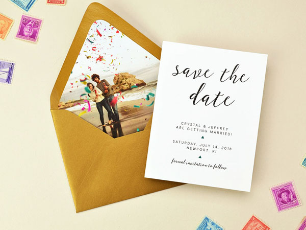 Thiệp save the date giống hay khác thiệp mời cưới?