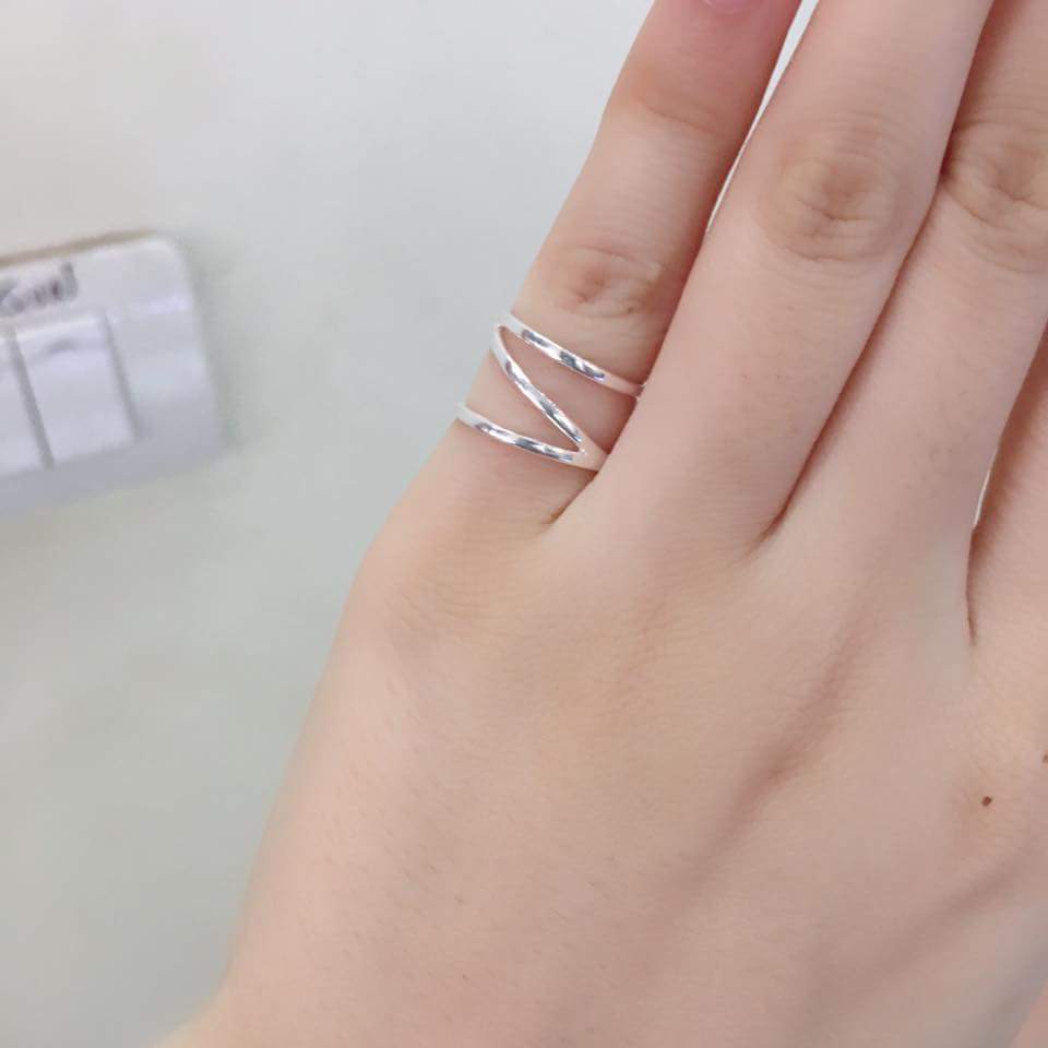Nhẫn đeo ngón út nữ Marry