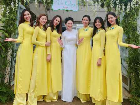 10 chiếc áo dài bưng quả đẹp rạng rỡ cho đám cưới Việt
