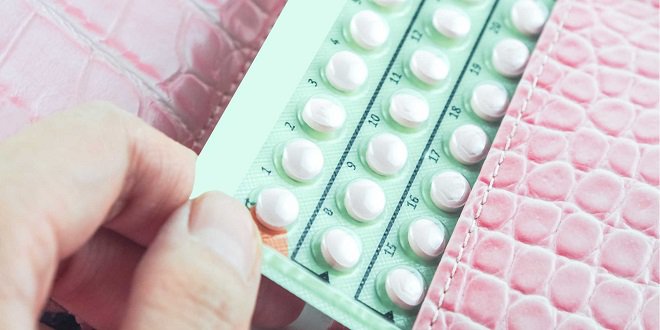 Uống thuốc tránh thai kết hợp giữa estrogen và progesterone Marry
