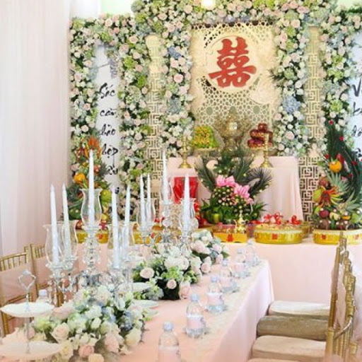 Lựa chọn mẫu bàn thờ gia tiên đám cưới cho ngày vui thêm trọn vẹn Marry