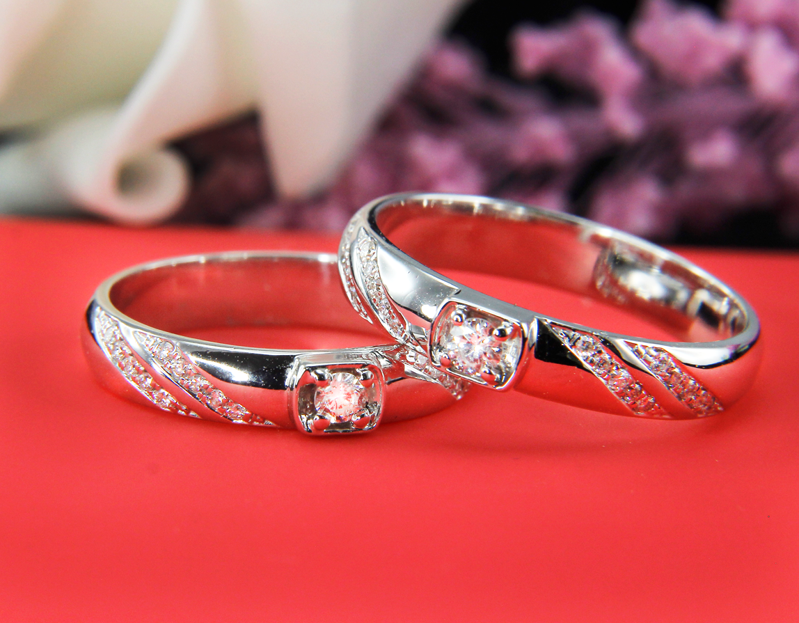 Nhẫn cưới kim cương 10216